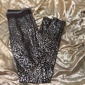 Silver Cheetah print leggings
